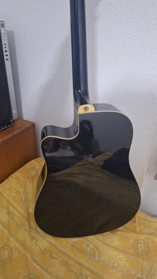 Marca: Ibanez guitarra electro acustica