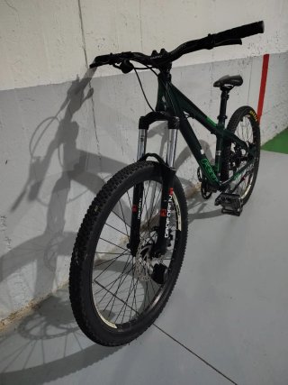 Bicicleta felt straight shot
