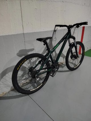 Bicicleta felt straight shot