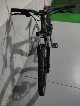 Bicicleta felt straight shot