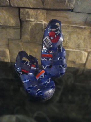 Sandalias Spiderman para niño