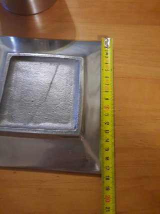 Cubitera de metal con bandeja