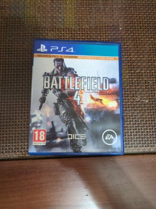 Battlefield 4 PS4 con paquete de expansión