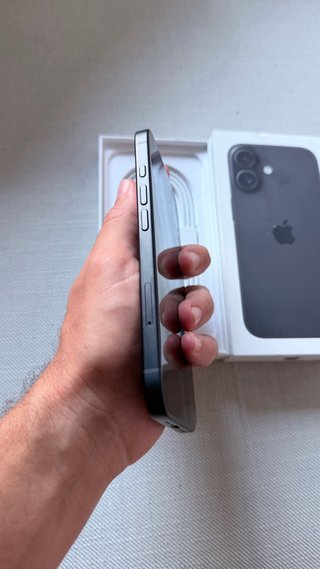 iPhone 16 128GB Negro