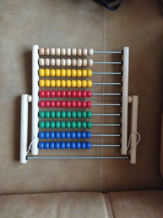 Ábaco de madera IKEA