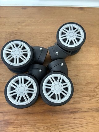 4 Ruedas de maletas Sansonite