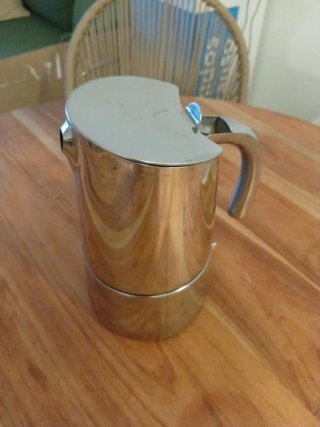 Cafetera italiana de acero inoxidable