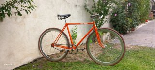 Bicicletas Fixie y paseo.