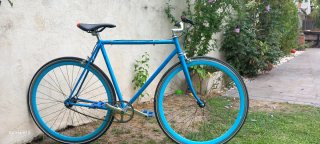 Bicicletas Fixie y paseo.