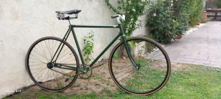 Bicicletas Fixie y paseo.