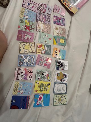 Lote 21 Cartas Hello Kitty and Friends