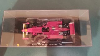 Miniatura Ferrari F300 Schumacher 1998 1/24