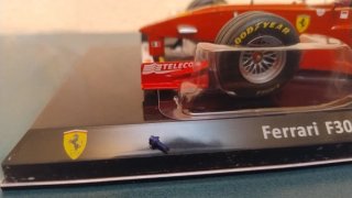 Miniatura Ferrari F300 Schumacher 1998 1/24