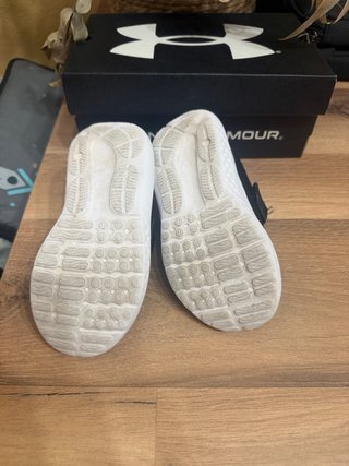 Deportivas Under Armour Talla 25