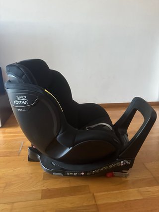 Britax Römer DUALFIX i-SIZE 360 ISOFIX
