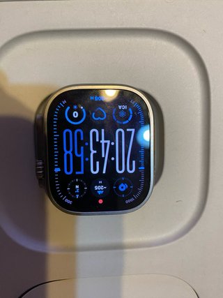 Apple Watch Ultra 2 con factura