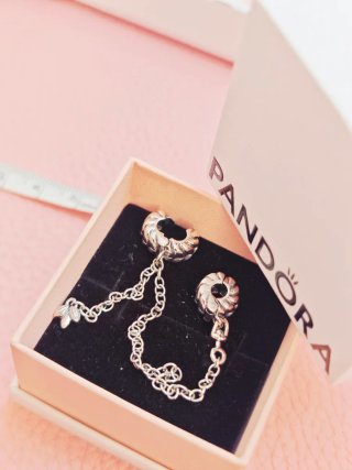 Pandora Cierre Clip Plata con Cadena