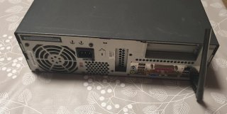ORDENADOR LENOVO W10 8GB. WIFI
