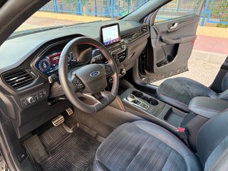 FORD KUGA 2023 HYBRID ST LINE X - 29000 kms