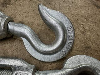 TENSOR METÁLICO 37 CM – 2,8 T / 20 MM