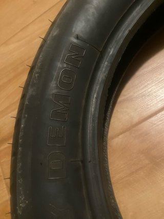 Rueda Pirelli City Demon 120/90-16 M/C 63S