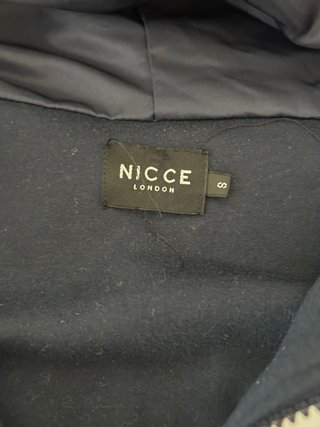 Cortavientos Nicce London Azul y Blanco