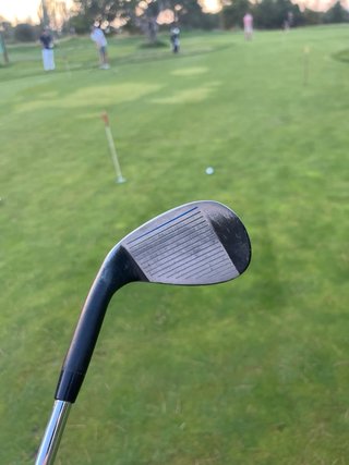 Palo de Golf 64°