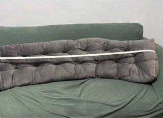 Cojín grande decorativo gris terciopelo