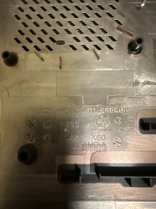 Base Inferior ASUS ROG Strix G17 / SCAR 17