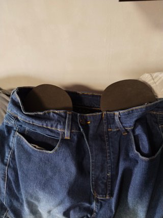 Pantalones de moto con protecciones