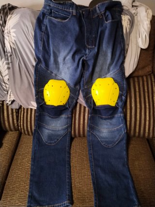 Pantalones de moto con protecciones