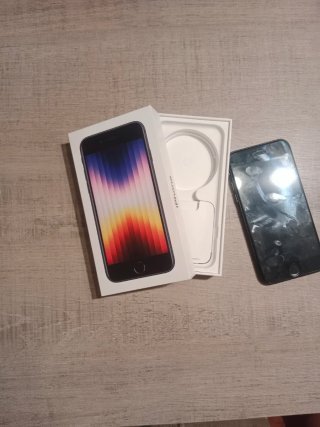 iPhone SE 2020 128GB Negro. Perfecto estado.