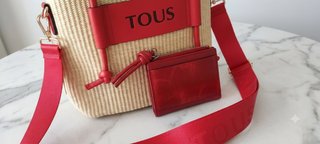 Bolso  beige y rojo + cartera. SOLO ENVIO
