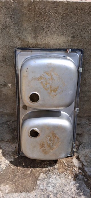 Fregadero doble seno de metal