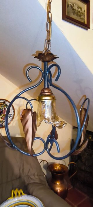 Lampadario Vintage Ferro Battuto Foglie Metallo