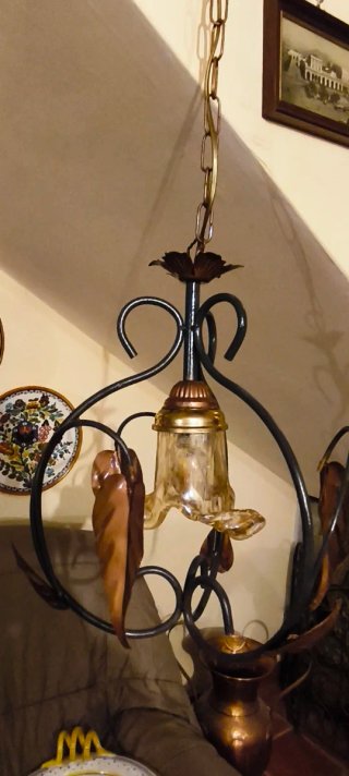 Lampadario Vintage Ferro Battuto Foglie Metallo
