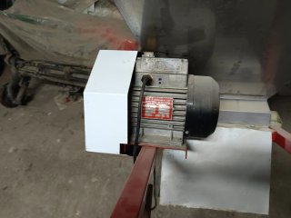 Estrujadora Uva Inox Eléctrica