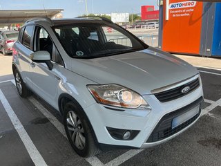 Ford Kuga GARANTÍA TECHO PANORÁMICO