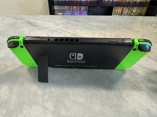 Nintendo Switch como nueva + Accesorios