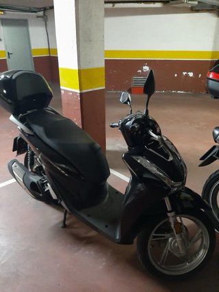 Honda Scoopy 2021 Negra - Como Nueva