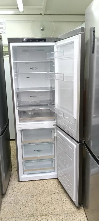 NEVERA COMBI L.G NO FROST ENERGÍA A+++