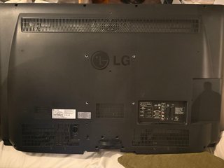 TV LG 42”