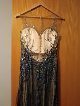 Vestido Rosa Clará ceremonia beige/azul azafata