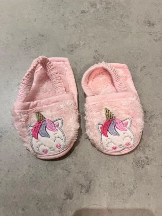Zapatillas unicornio bebé 11cm