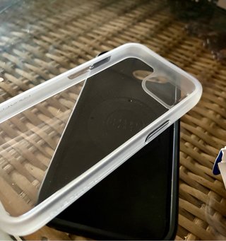 Funda Quad Lock iPhone 16e
