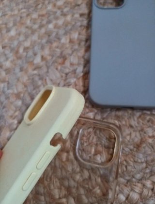 Fundas iPhone 15 (3 unidades)