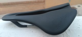 Sillín bicicleta carretera selle italia