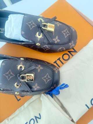 Zapatos de Louis Vuitton ( Flore Car shoe )