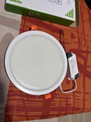 Plafón led