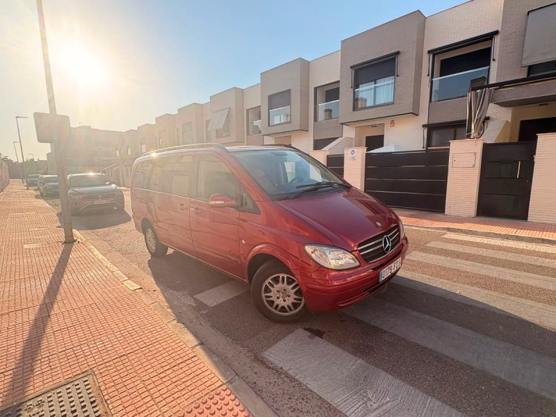Mercedes-Benz Viano 2008 - foto 1